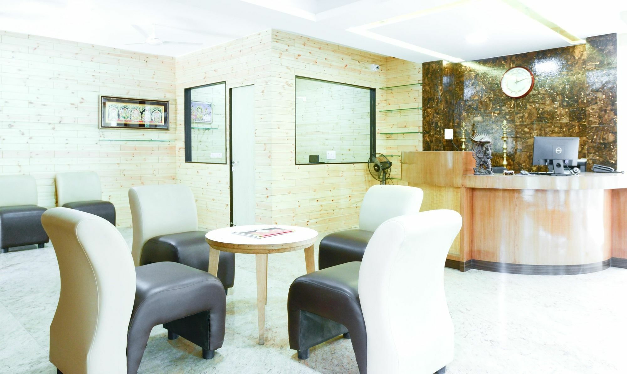Treebo Trend Sekaran Omr Perungudi Hotel Chennai Exterior photo